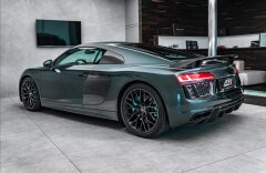 Audi R8 V10 plus FSI quattro, karbon, keramiky