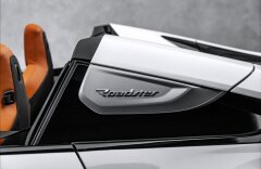 BMW i8 Roadster, Laser, HUD, H&K, CZ