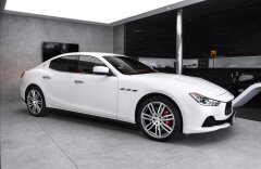 Maserati Ghibli SQ4, karbon, sada zimních kol