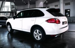 Porsche Cayenne Diesel, vzduch, PDLS, ventilace sedadel, CZ