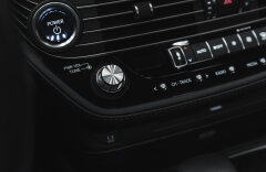 Lexus LS 500 500h Superior, KIRIKOGLASS, PLNÁ VÝBAVA