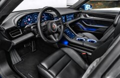 Porsche Taycan 0,0 Turbo S, keramiky, panorama