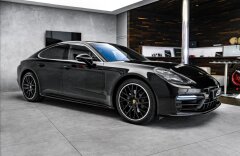 Porsche Panamera 4S Diesel, pano, Matrix, Sport chrono, nezávislé