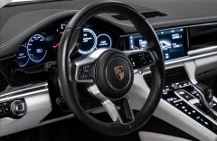 Porsche Panamera 4 V6, panorama, soft, nezávislé, CZ