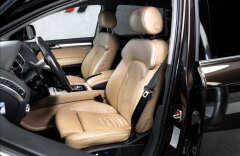 Audi Q7 3.0 TDI quattro S-line, 1.majitel, ČR