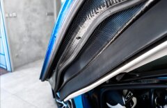 BMW i8 coupe hybrid 170+96 kW