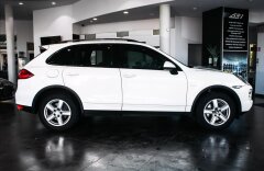 Porsche Cayenne Diesel, vzduch, PDLS, ventilace sedadel, CZ