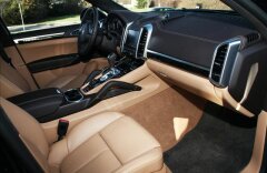 Porsche Cayenne 4,9 Turbo Sportpaket Burmester