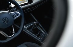 Volkswagen Golf 1,5 VIII, LIFE, KAMERA, NOVÉ AUTO