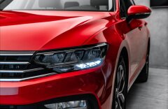 Volkswagen Passat 1,5 TSI El. DSG, Masáže, LED