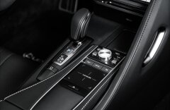 Lexus LC 500 Cabrio, Performance, Touring