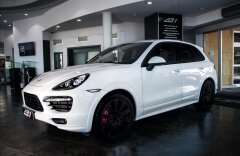 Porsche Cayenne 4,8 GTS, vzduch, PTV+, SportChrono, BOSE, CZ