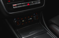 Mercedes-Benz CLA 180 Coupé, AMG line, automat