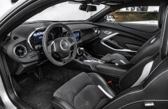 Chevrolet Camaro SS 6,2L V8 Výfuky RECARO