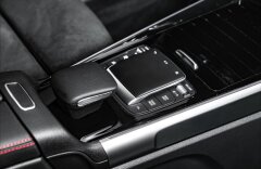 Mercedes-Benz GLB 200 d 4MATIC AMG, Keyless, LED