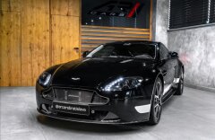 Aston Martin V8 Vantage 4,7 GT, KARBÓN, KAMERA