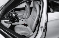 Porsche Panamera 4 V6, panorama, soft, nezávislé, CZ