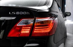 Lexus LS 600h 600h