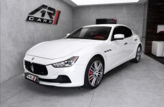 Maserati Ghibli SQ4, karbon, sada zimních kol