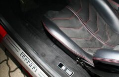 Ferrari 458 Rosso Fuoco CarbonSeats
