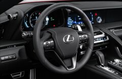 Lexus LC 500 Cabrio, Performance, Touring
