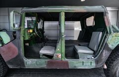 Hummer H1 6,2 M998 HMMWV  Vojenský