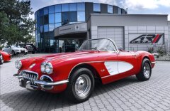 Chevrolet Corvette C1 cabrio automat V8