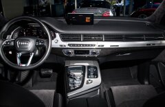 Audi Q7 3.0 TDI quattro 2x S-line, matrix, panorama, 7