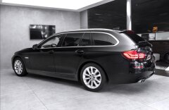 BMW Řada 5 520d Touring, navigace, bi-xenonové světlomety