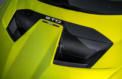 Lamborghini Huracan STO