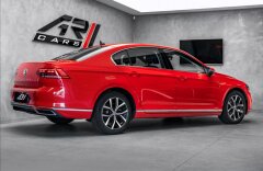 Volkswagen Passat 1,5 TSI El. DSG, Masáže, LED