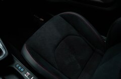 Toyota Yaris 1,6 TURBO GR 4WD, AKRAPOVIČ, PAKET SPORT