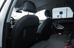 Audi Q3 2,0 35 TDI, LED, NAVI