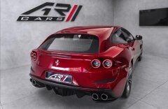 Ferrari GTC4 Lusso GTC4Lusso V12, JBL, rosso Maranello, CZ