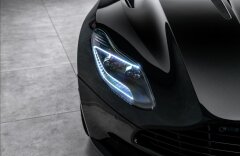 Aston Martin DB11 V12 AMR, full carbon, záruka!