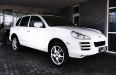 Porsche Cayenne Diesel, vzduch, top stav