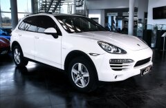 Porsche Cayenne Diesel, vzduch, PDLS, ventilace sedadel, CZ