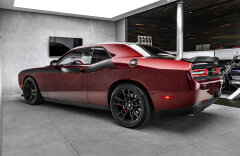 Dodge Challenger R/T 6,4 R/T 362kW Alpina Brembo