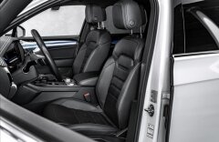 Volkswagen Touareg R-line, 210kW, Vzduch, IQ-Light