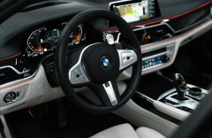 BMW Řada 7 3,0 730d xDrive, M SPORT, H/K, LASER, MASÁŽE