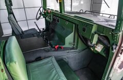 Hummer H1 6,2 M998 HMMWV  Vojenský