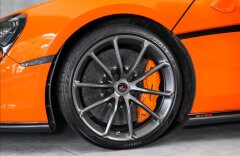 McLaren 570S Spider MY2018, Novitec spoiler