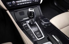 BMW Řada 5 530d xDrive M-paket, HUD, ventilace