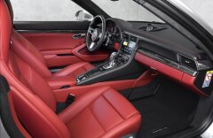 Porsche 911 Turbo S, bicolor, Bose, PDLS, CZ