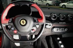 Ferrari F12 Berlinetta 6.3 Rosso Berlinetta Karbonová sedadla