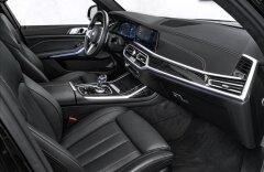 BMW X7 M50i xDrive, laser, pano Sky, 23"kola, TV, fólie