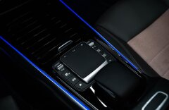 Mercedes-Benz EQA 0,0 300 4MATIC, PANO, BURMESTER