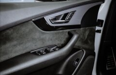 Audi Q7 3,0TDI Q, 2x Sline, Keyless, Vzduch