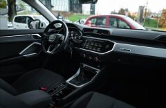 Audi Q3 2,0 35 TDI, LED, NAVI