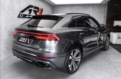 Audi Q8 50 TDI S-line, HD matrix, B&O, CZ
